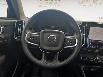 2023 Volvo XC40 Plus Dark Theme