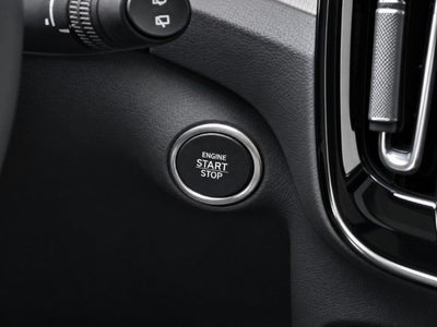 2025 Volvo XC40 Ultra Dark Theme