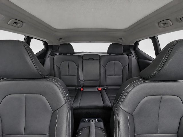 2025 Volvo XC40 Ultra Dark Theme