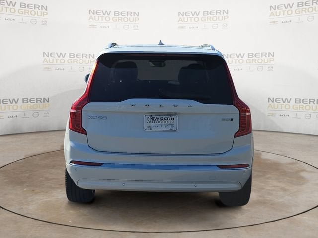 2025 Volvo XC90 Core
