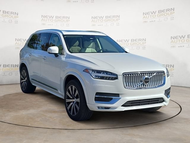 2025 Volvo XC90 Core