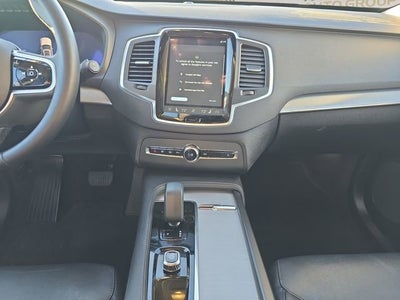 2025 Volvo XC90 Core