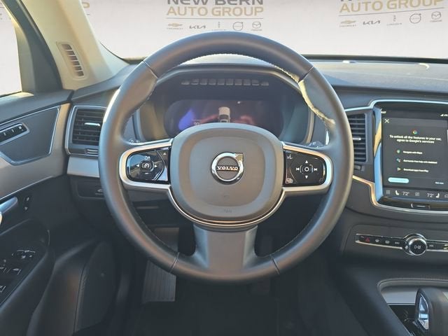 2025 Volvo XC90 Core