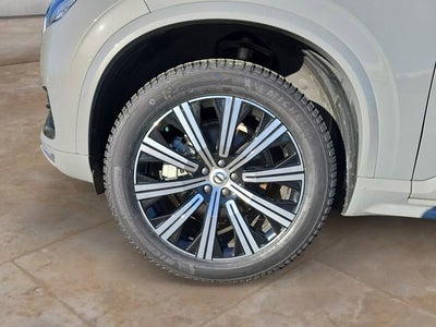 2025 Volvo XC90 Core