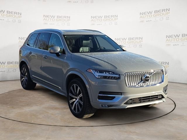 2025 Volvo XC90 Core