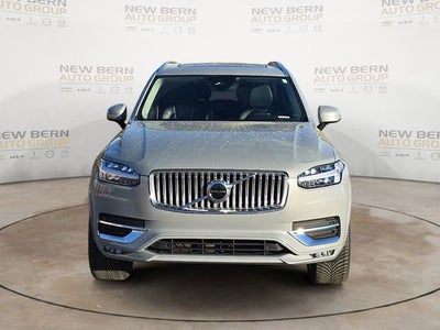 2025 Volvo XC90 Core