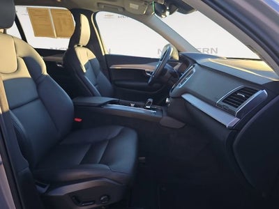2025 Volvo XC90 Core