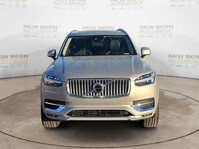 2025 Volvo XC90 Core