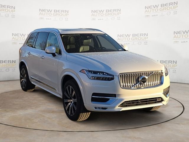 2025 Volvo XC90 Core