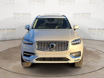2025 Volvo XC90 Core