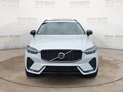 2025 Volvo XC60 Core