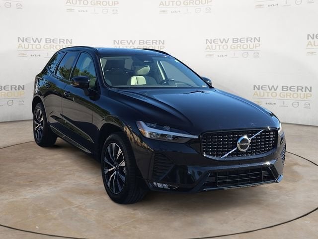 2025 Volvo XC60 Core