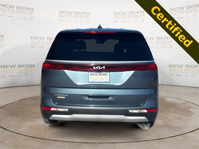 2024 Kia Carnival EX