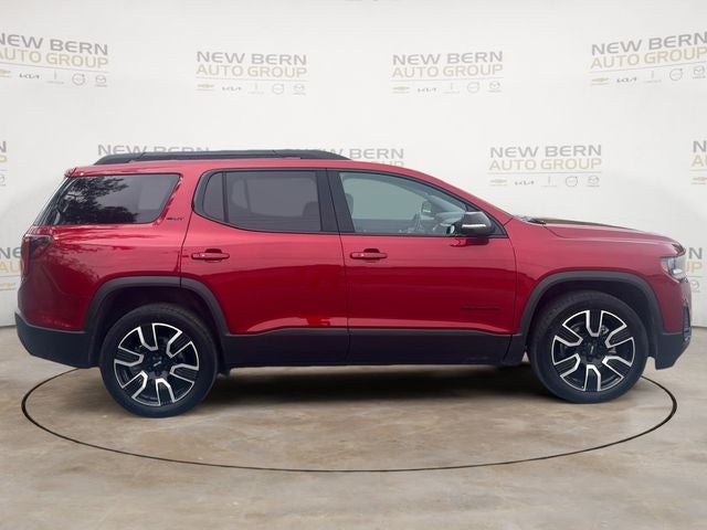 2021 GMC Acadia SLT
