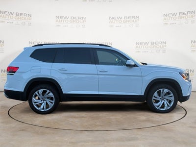2022 Volkswagen Atlas 2.0T SE w/Technology