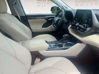 2021 Toyota Highlander Hybrid Limited