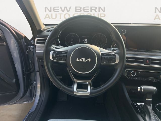 2023 Kia K5 EX
