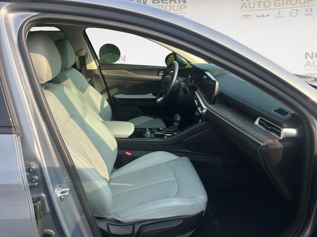 2023 Kia K5 EX