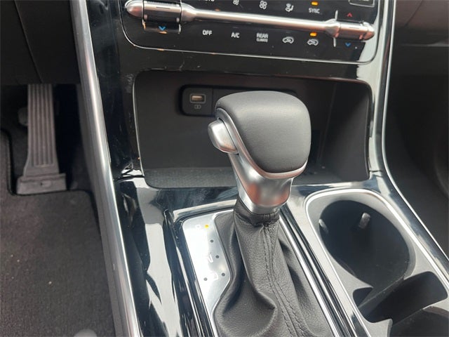 2024 Kia Carnival SX