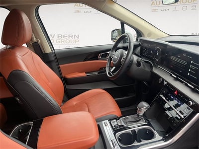 2024 Kia Carnival SX