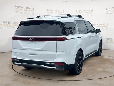 2024 Kia Carnival SX