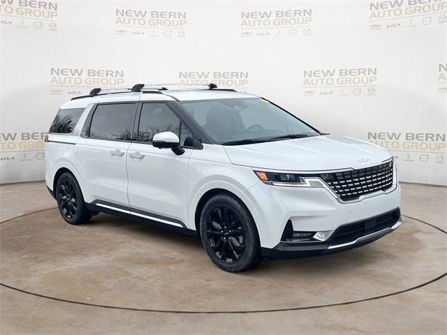 2024 Kia Carnival SX