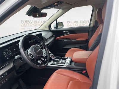 2024 Kia Carnival SX